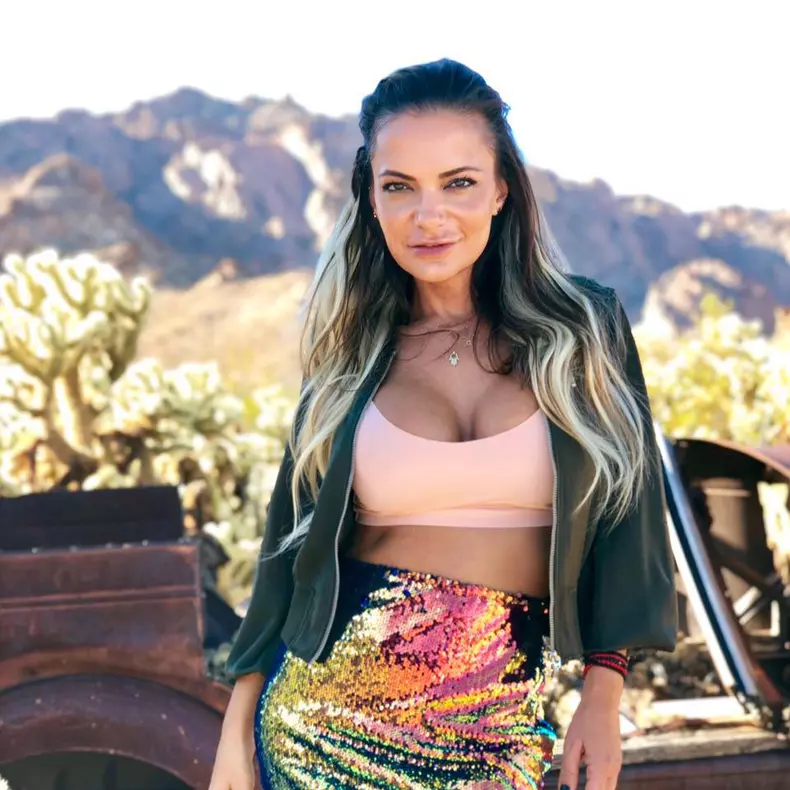 andreea antonescu-survivor