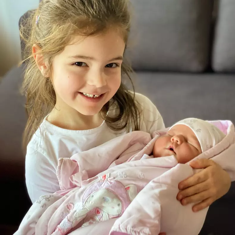 Adi Nartea, toate detaliile despre botezul fiicei sale, Petra: „Totul este planificat” | EXCLUSIV