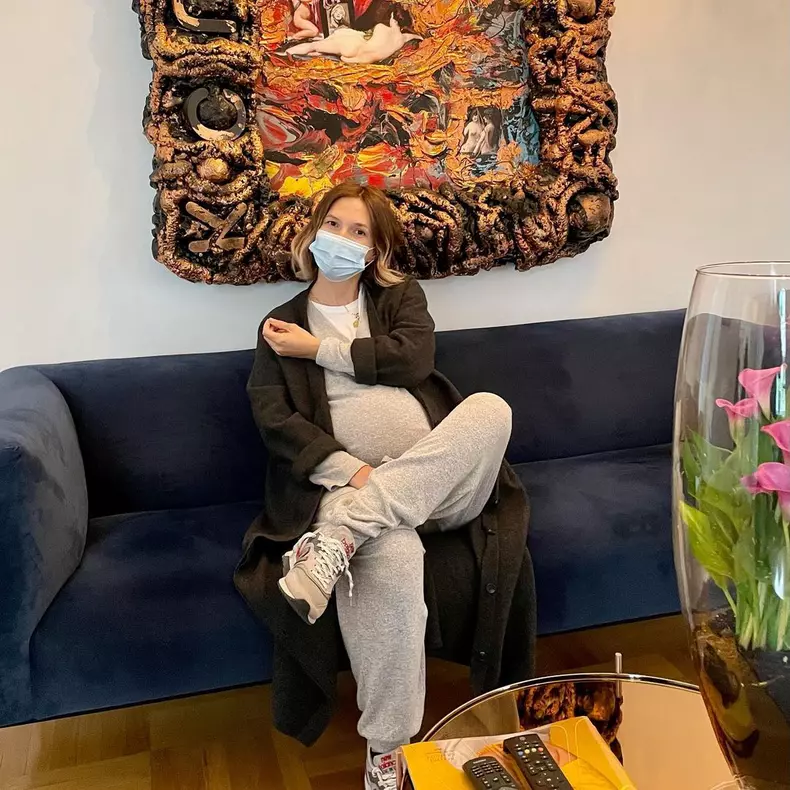 Ce a descoperit Adela Popescu, însărcinată în 8 luni, la ultima ecografie (1)