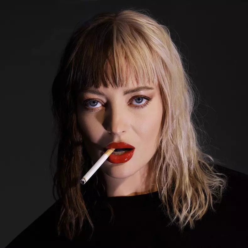 Delia, fotografie ieșită din comun pe internet (4)