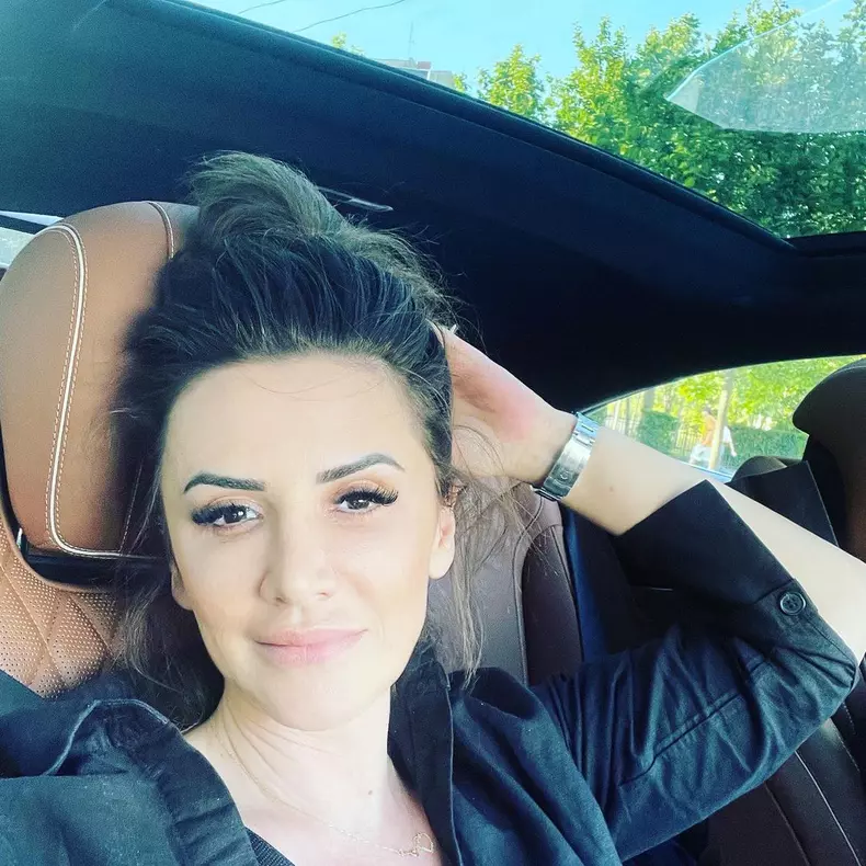 Mara Bănică, prima imagine cu burtica de gravidă. Când va naște al doilea copil (2)