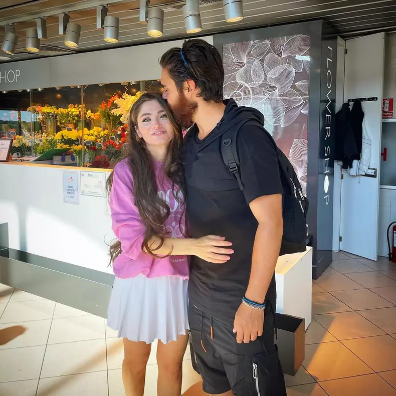 241510621_856674468333521_2276350932166670589_n