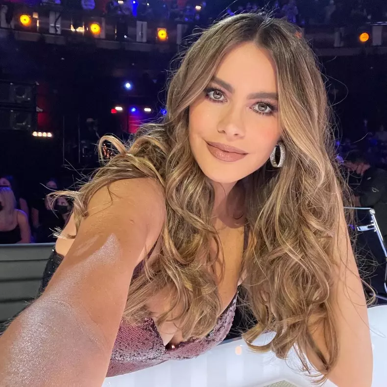 La-49-de-ani-actrita-Sofia-Vergara-a-pozat-nud.-Care-a-fost-motivul-2