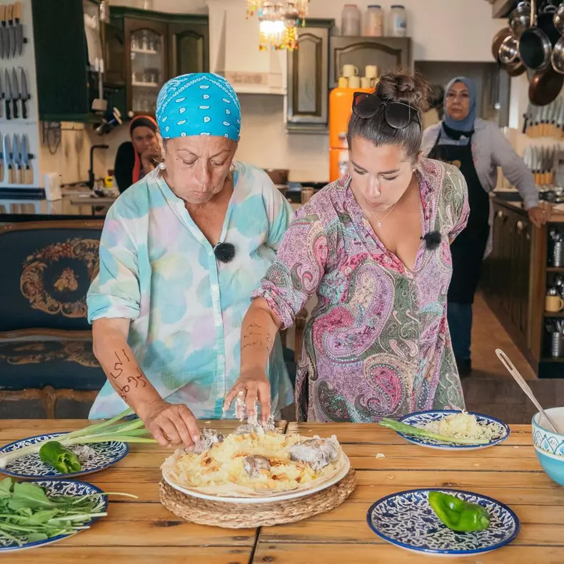 Adriana-Trandafir-si-Maria-Speranta-eliminate-de-la-Asia-Express-5-1