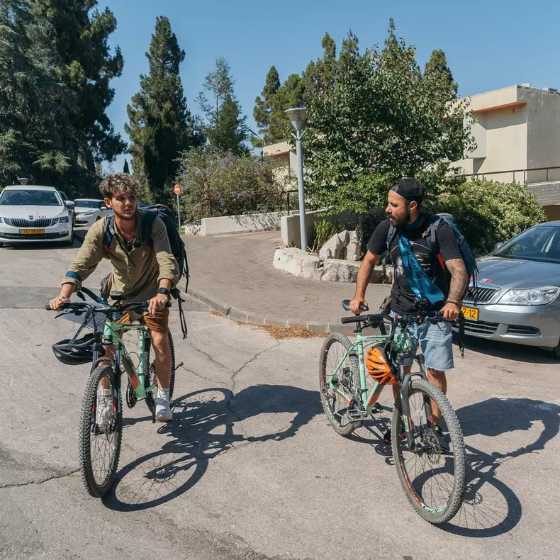 Cine-a-castigat-prima-Amuleta-din-Israel-la-Asia-Express-3