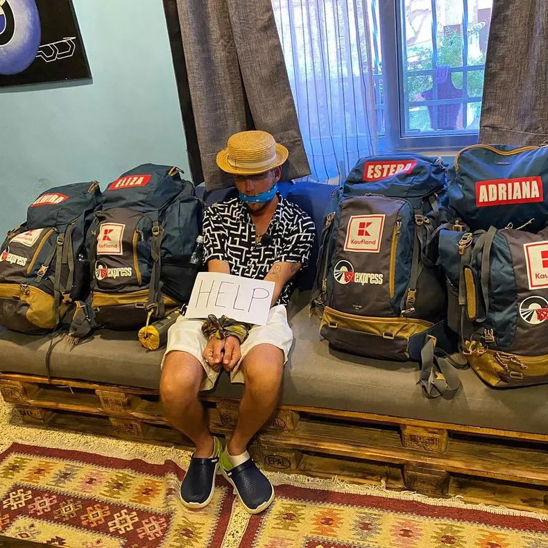 Cum-au-reactionat-concurentii-de-la-Asia-Express-cand-s-au-reunit-8