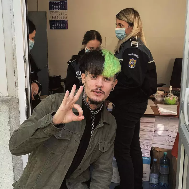 De-ce-a-ajuns-Zanni-la-sectia-de-Politie.-Castigatorul-„Survivor-Romania-1