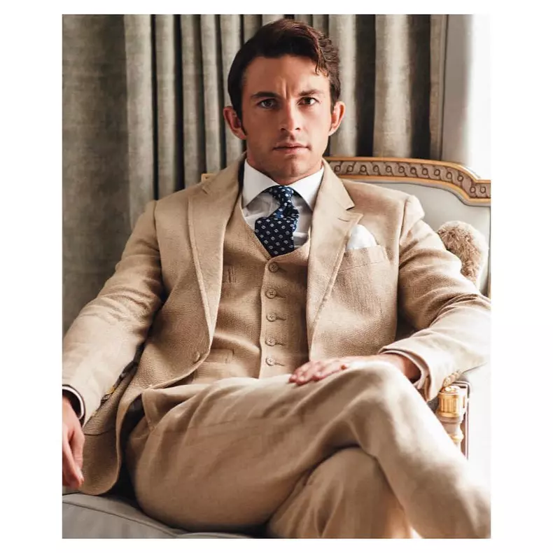 Jonathan-Bailey-Anthony-Bridgerton-8