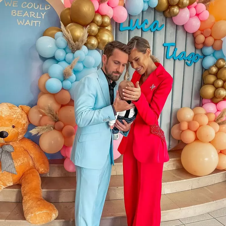 „Mi-a-ajuns-cutitul-la-os.-Marturisirea-lui-Dani-Otil-dupa-ce-el-si-Gabriela-Prisacariu-au-devenit-parinti-6