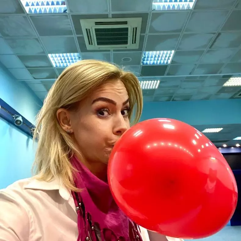 Cum-se-pregateste-Roxana-Ciuhulescu-pentru-„Survivor-Romania-4