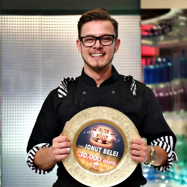 Ionut-Belei-castigatorul-„Chefi-la-cutite-a-publicat-primele-imagini-cu-noua-iubita-2-1