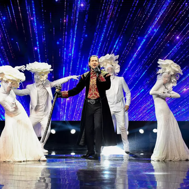 Keremcem-a-fost-Scheletul-Masked-Singer-Turcia-4