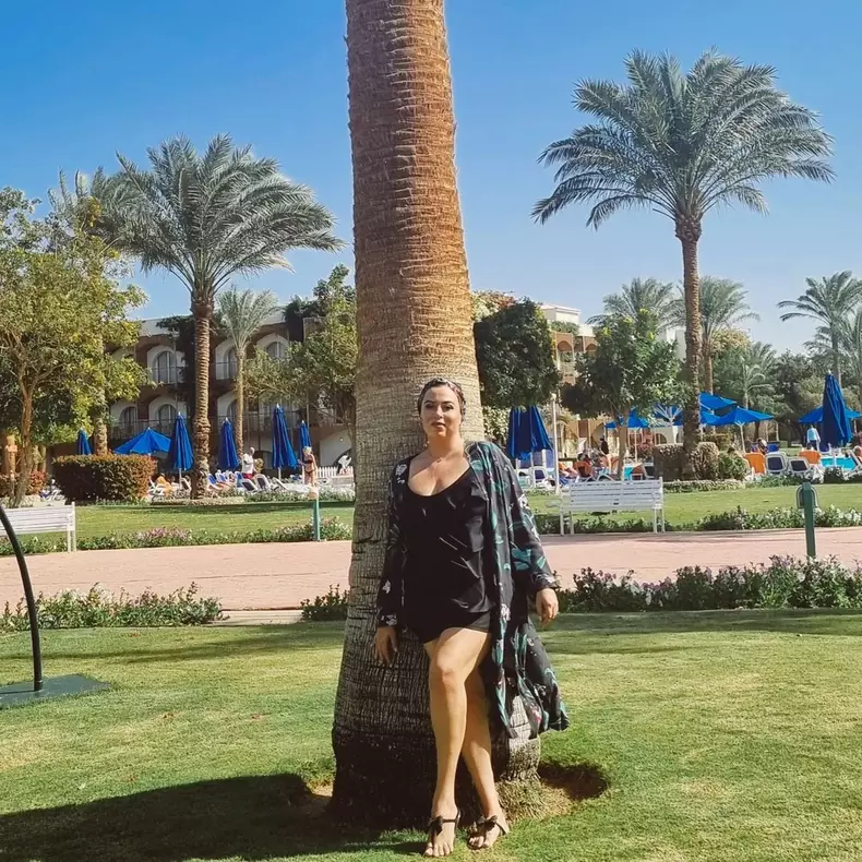 Oana-Roman-vrea-sa-se-mute-din-Romania-4