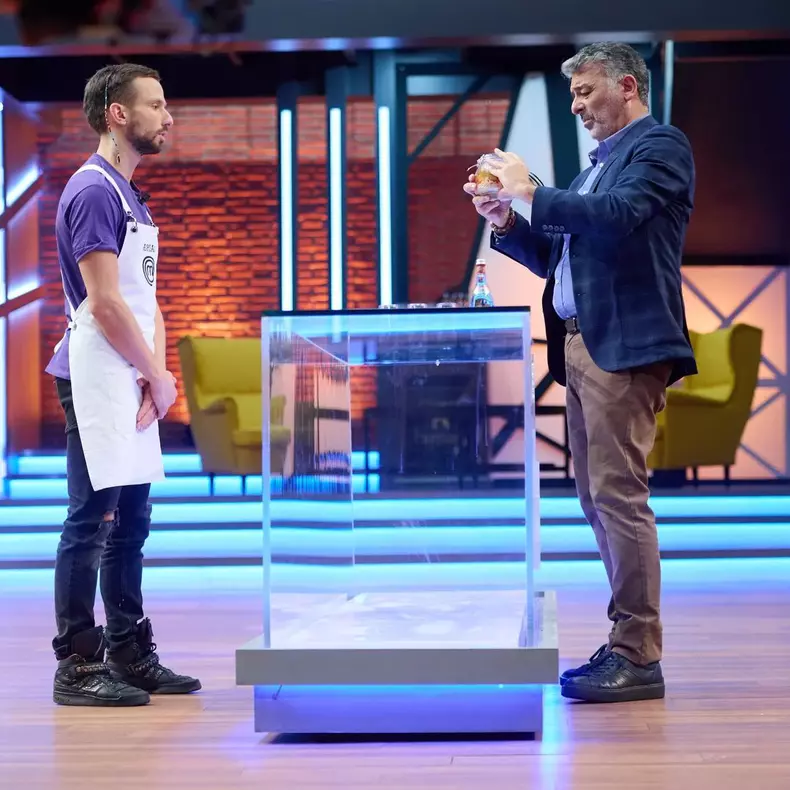Cine-a-fost-eliminat-de-la-MasterChef-28-aprilie-2022.-4
