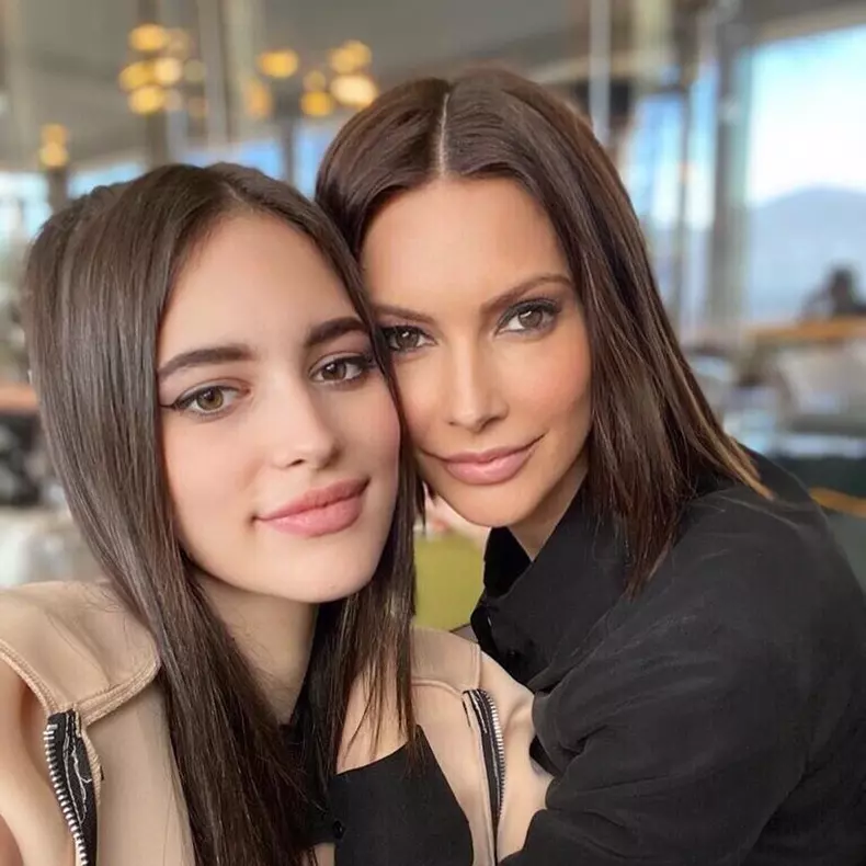 Eva-Zaharescu-fiica-Andreei-Berecleanu-despre-viata-in-Londra-2