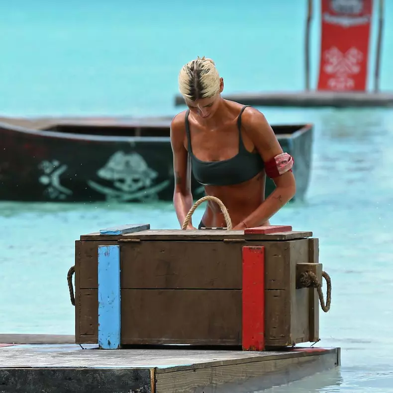 laura-giurcanu-survivor-romania-2022-5