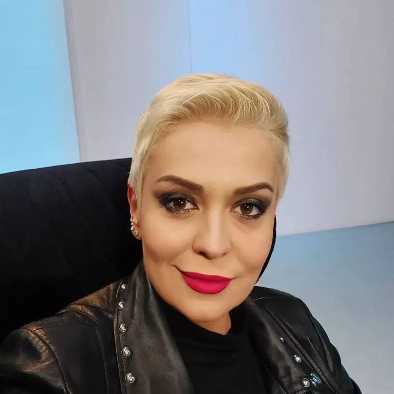 Monica-Anghel-despre-cum-se-mentine-in-forma-la-51-de-ani-3