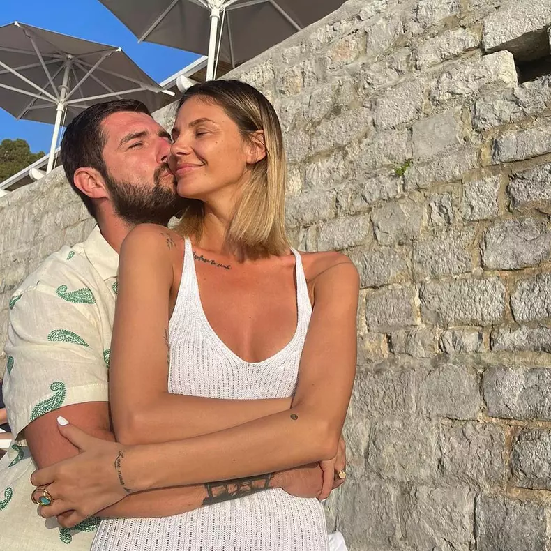 De-ce-se-cearta-cel-mai-des-Ramona-Olaru-si-Catalin-Cazacu-6