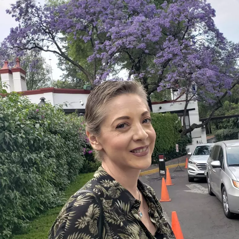 Cum arată și cu ce se ocupă azi fiica lui Edith González. Constanza Creel a împlinit 18 ani