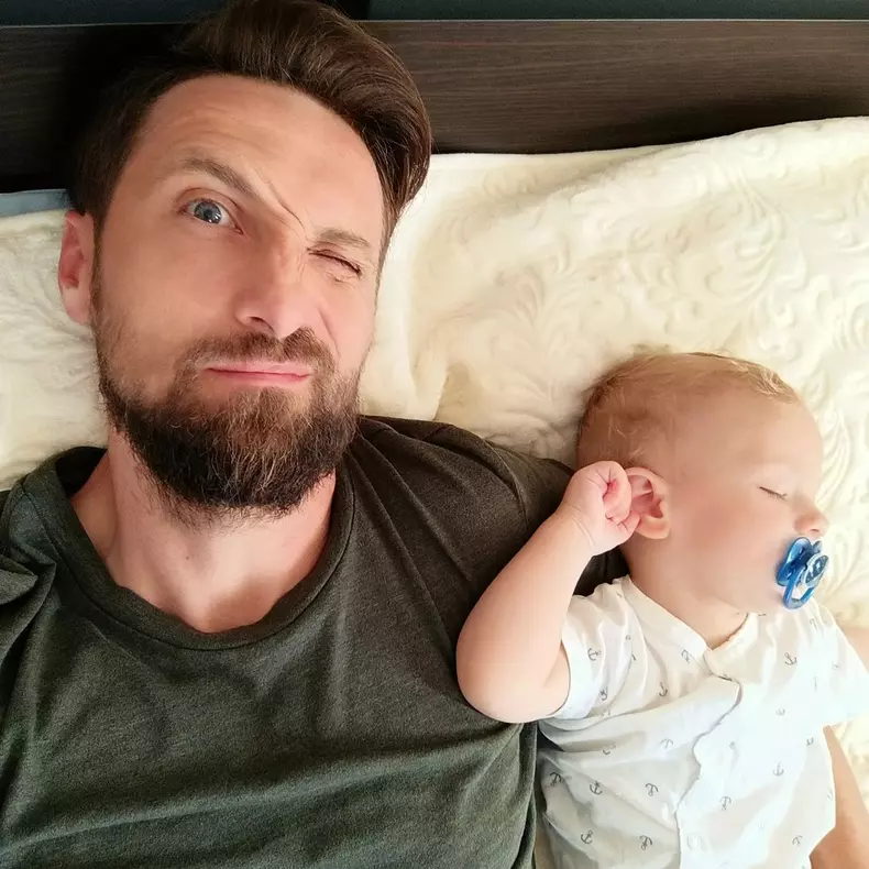 Dani Oțil, mesaj emoționant pentru fiul său. „Eu timpul nu îl mai pot da înapoi. Tu nu face ca mine”