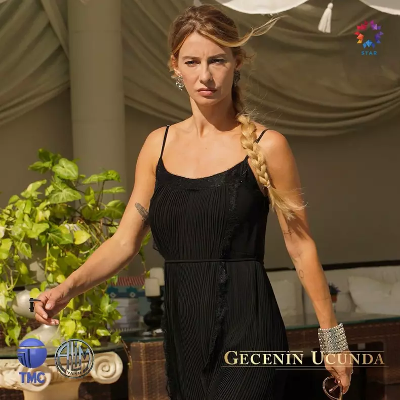 Primele imagini din noul serial al lui Neslihan Atagul, Gecenin Ucunda