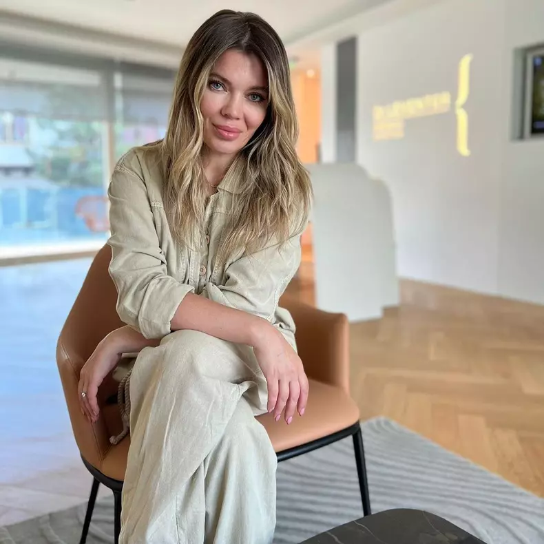 Smiley-si-Gina-Pistol-total-schimbati-intr-o-imagine-de-pe-Instagram.-Cum-i-au-facut-sa-rada-de-fani-7