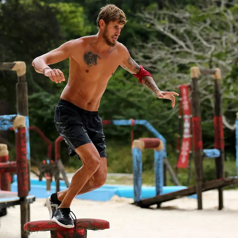 Cu ce se ocupă Alex Delea, la un an de când a câștigat trofeul „Survivor România”. Viața i s-a schimbat radical (7)