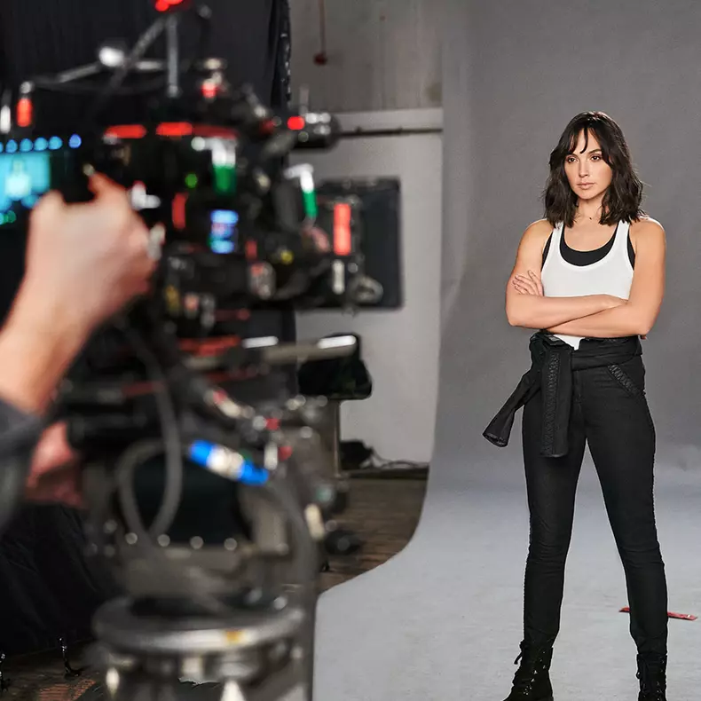 heart-of-stone-netflix-2023-2