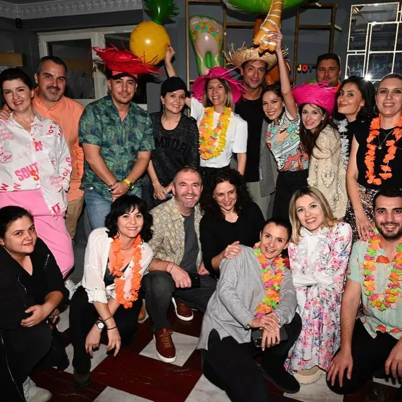 adela-popescu-petrecere-surpriza-de-ziua-lui-radu-valcan-5