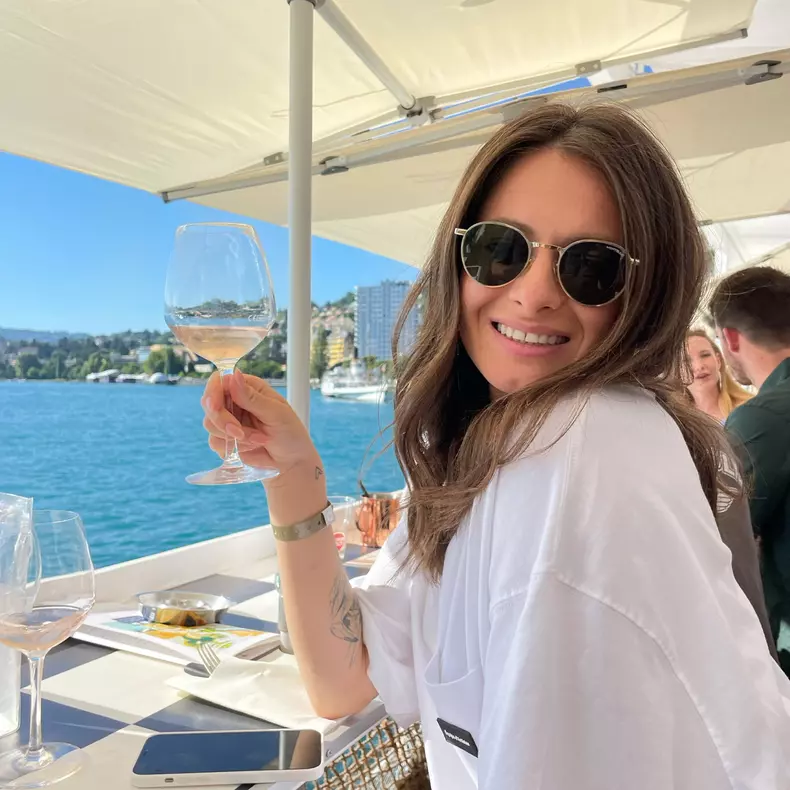 raluka-are-un-iubit-cu-20-de-ani-mai-in-varsta-decat-ea-7