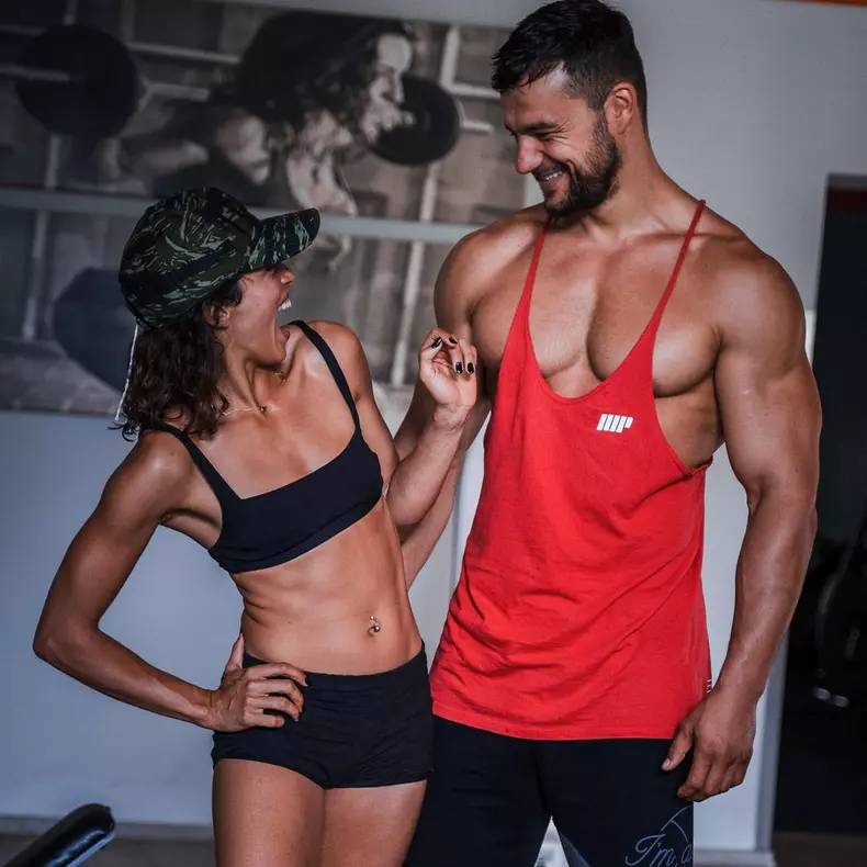 Cum arată logodnica lui Remus Boroiu. Tânăra are o carieră în online