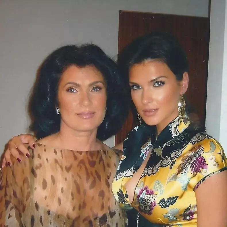 monica-birladeanu-mesaj-emotionant-de-ziua-mamei-8