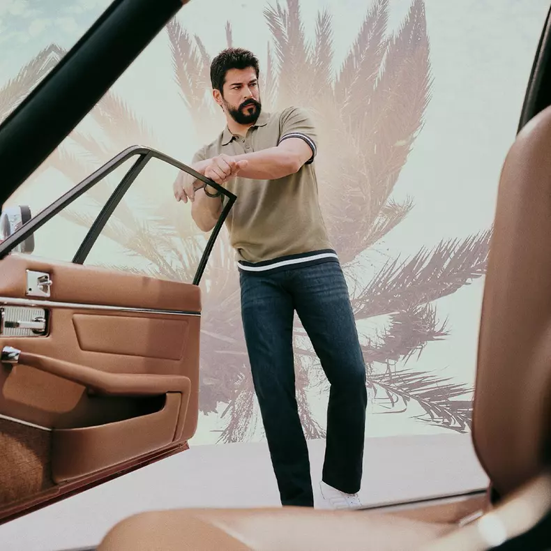 Celebrul actor turc Burak Özçivit negociază cu Netflix. Tot ce știm despre noul său proiect