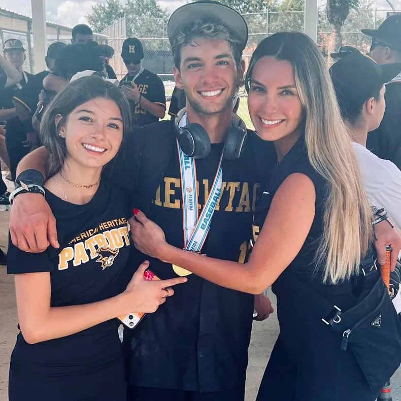 gutierrezelizabeth_-348840050_239109885416336_6025154997219031452_n