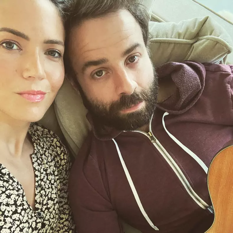 Mandy Moore și Taylor Goldsmith