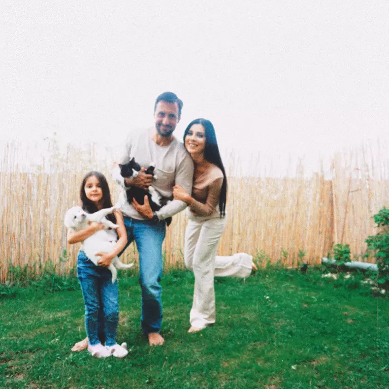 Denis, Cristina și fiica lor Delia