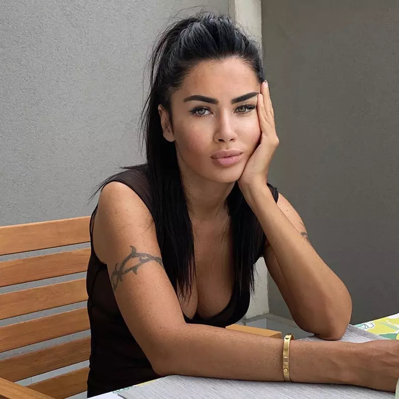 Oana Zăvoranu