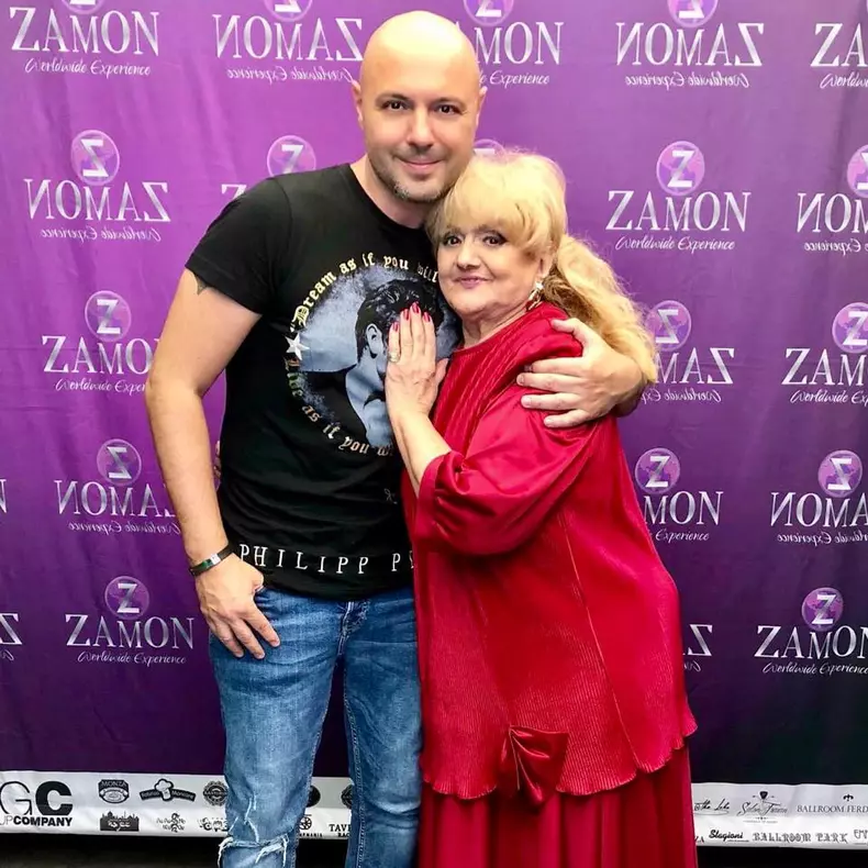 Mihai Mitoșeru și mama lui, actrița Camelia Mitoșeru