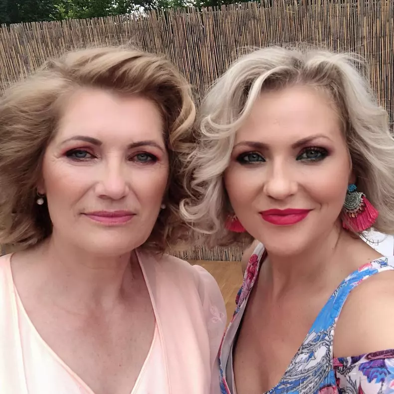 Mirela Vaida și mama ei
