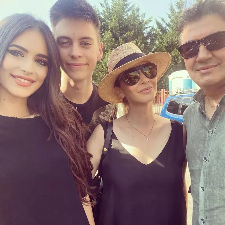 Andreea Berecleanu, Constantin Stan, Eva și Petru