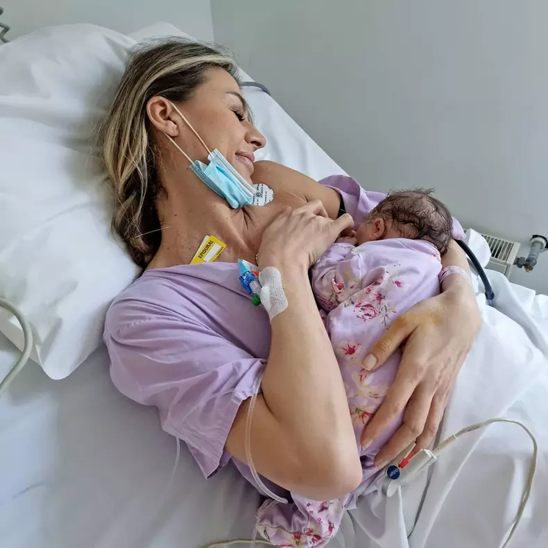 Claudia Neghină și fiica ei, Sofia