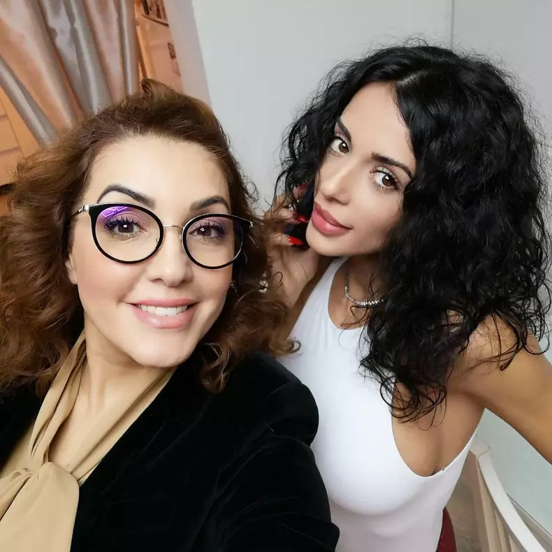 Nico și fiica ei