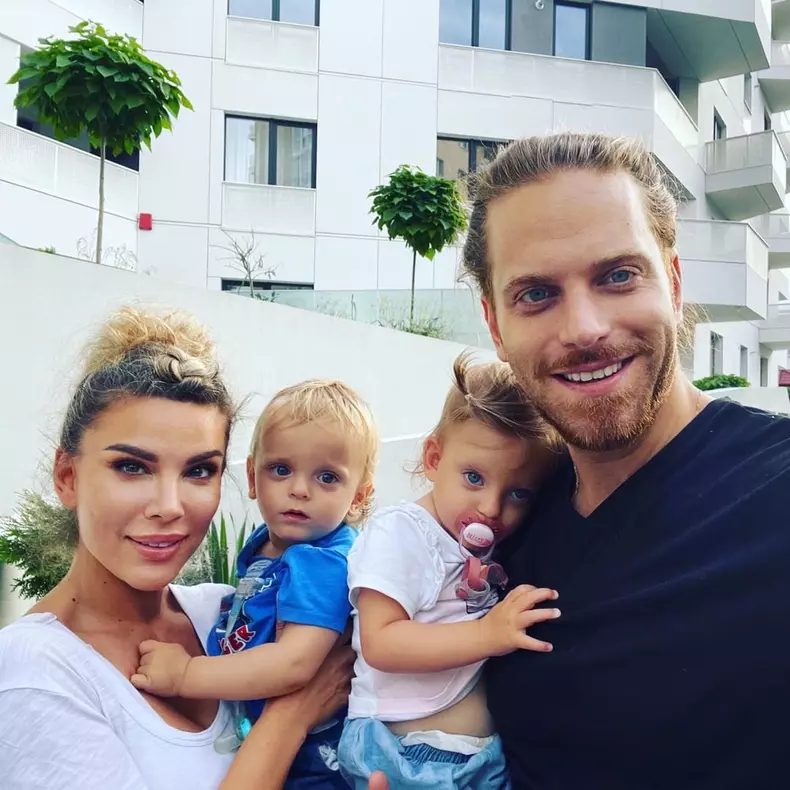 Ilan Laufer Alina Laufer copii gemeni