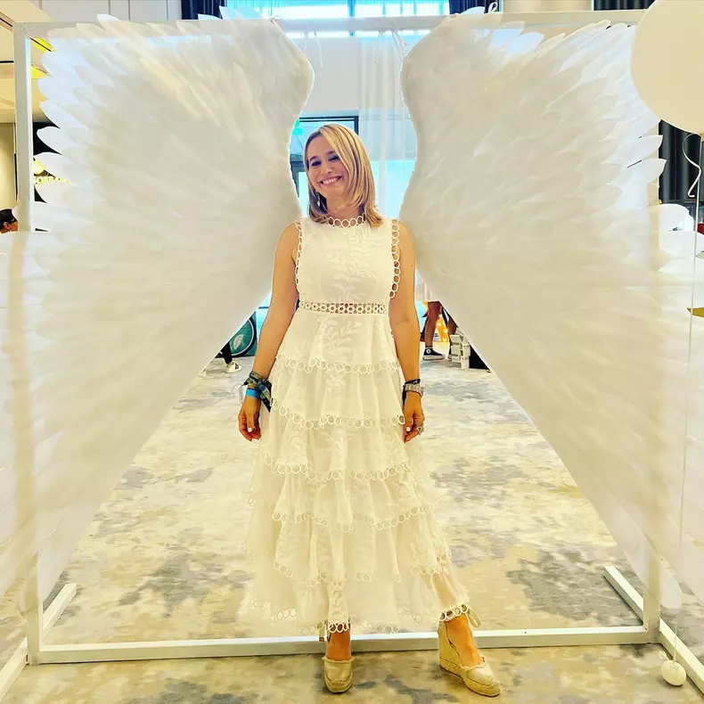 Andreea Esca cost rochie Untold 2022