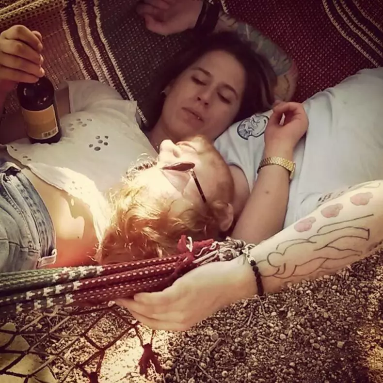 Soția lui Ed Sheeran, diagnosticată cu o tumoare în timpul sarcinii. Artistul se luptă cu anxietatea și depresia de când a aflat