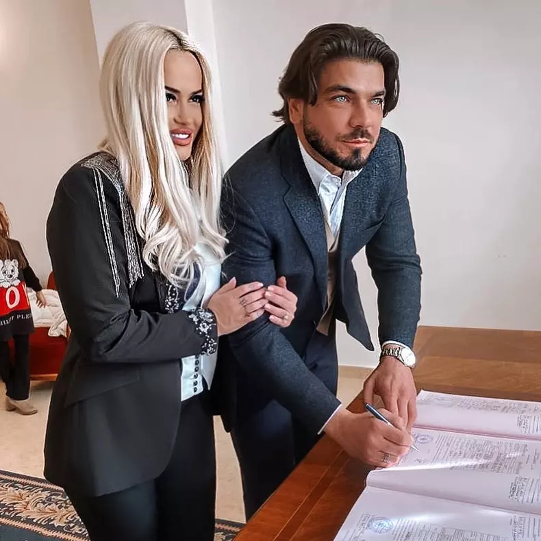 Anda Adam Yosif Mohaci Joseph Adam cununie civilă decembrie 2022 (1)