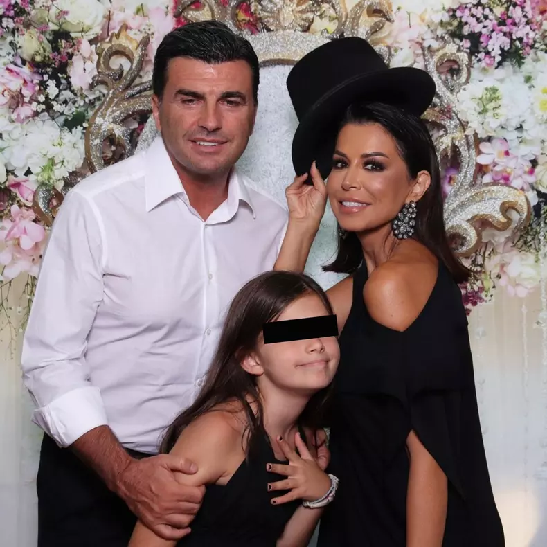 simona-patruleasa-sotul-si-fiica