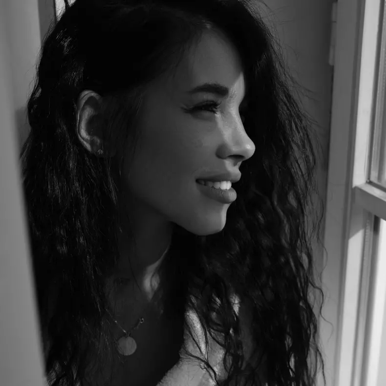 livia-eftimie-alb-negru-1