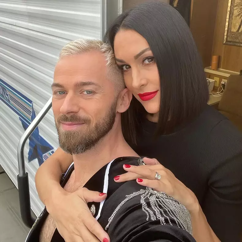 Nikki Garcia (Bella) și fostul soț, Artem Chigvintsev