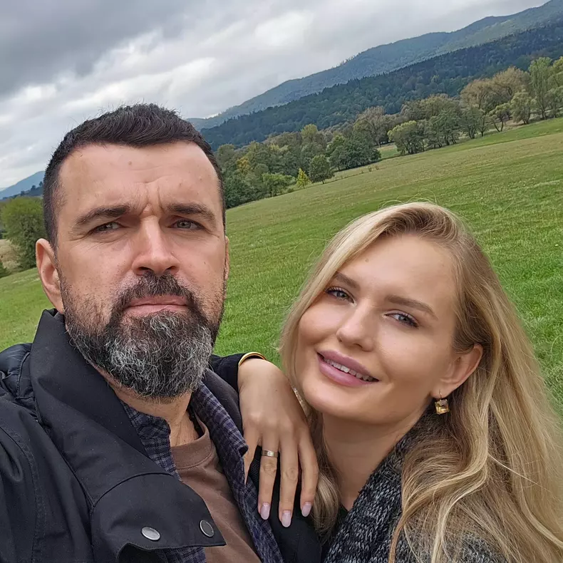 vlad mirita si sotia